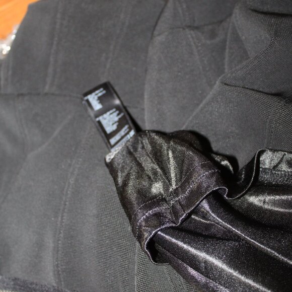 Forever 21 Black Cocktail Prom Party Sweetheart Jeweled Dress Stretch Small EUC - Picture 12 of 16